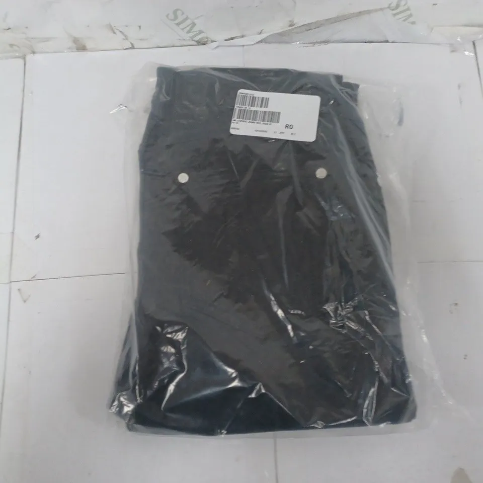 JULIEN MACDONALD JEANS REGULAR FIT IN BLACK - SIZE 10