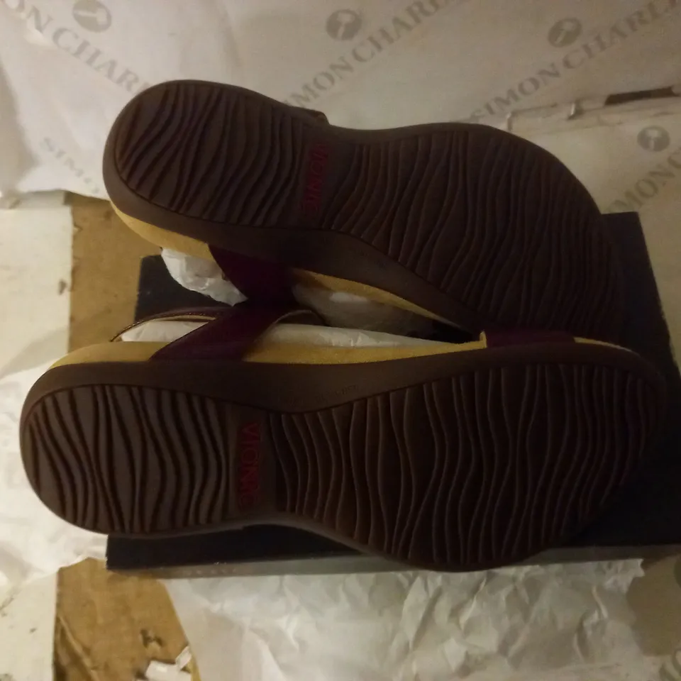 VIONIC ORTHOTIC REST FARRA FLAT STRAPPY FIG SANDALS WITH FMT TECHNOLOGY - SIZE 7 UK