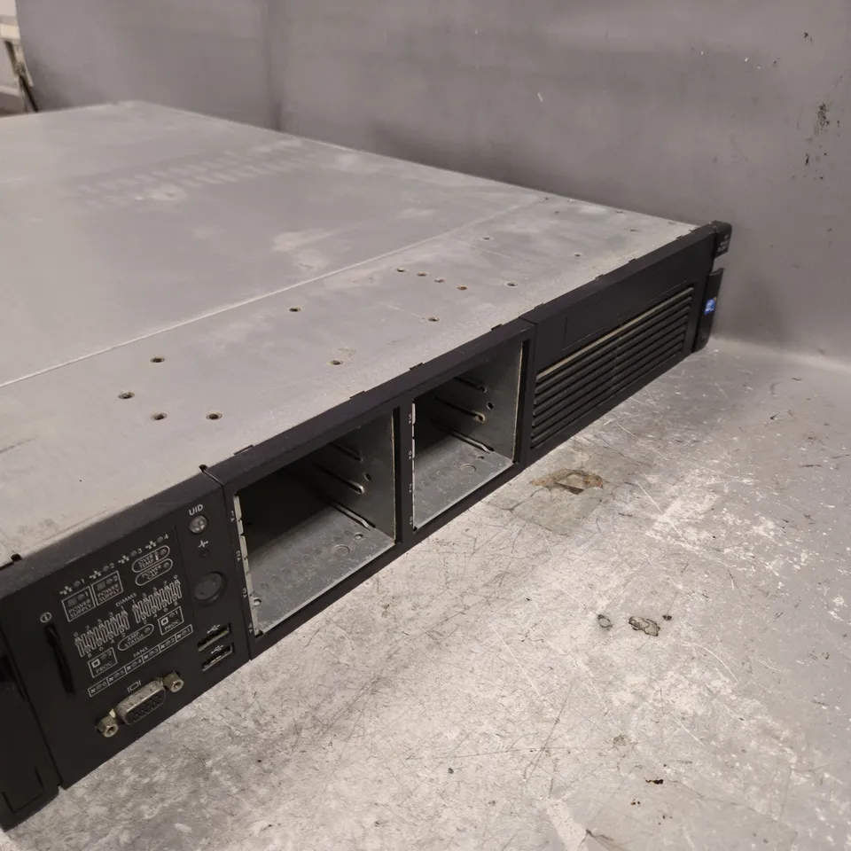 HP PROLIANT DL380 RACK SERVER - COLLECTION ONLY 
