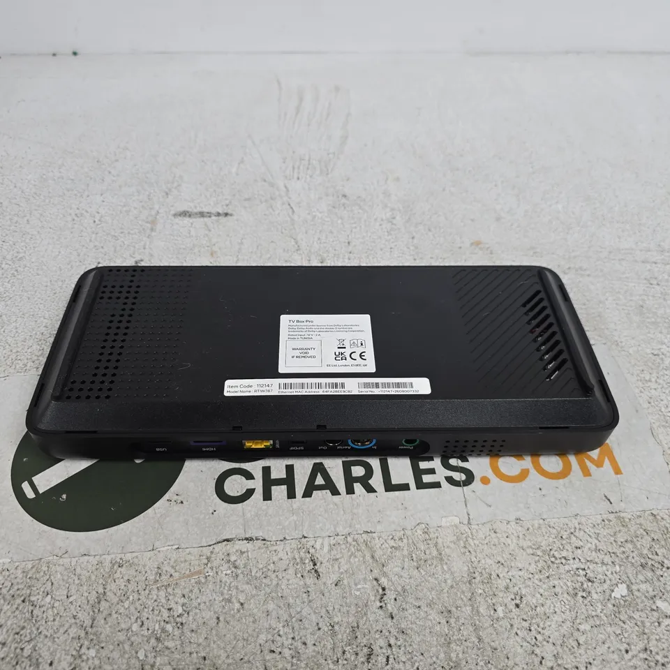 TV BOX PRO BLACK UNBOXED