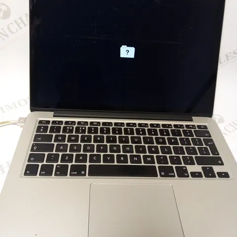 APPLE MACBOOK PRO (A1502 EARLY 2015)