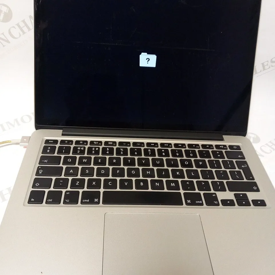 APPLE MACBOOK PRO (A1502 EARLY 2015)
