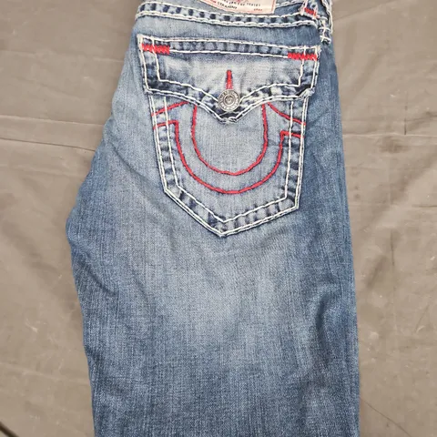 TRUE RELIGION DENIM JEANS - SIZE W31