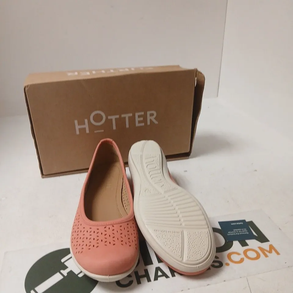 HOTTER WOMEN'S PINK PERFORATED LIVVY II BALLET FLAT, UK 5.5