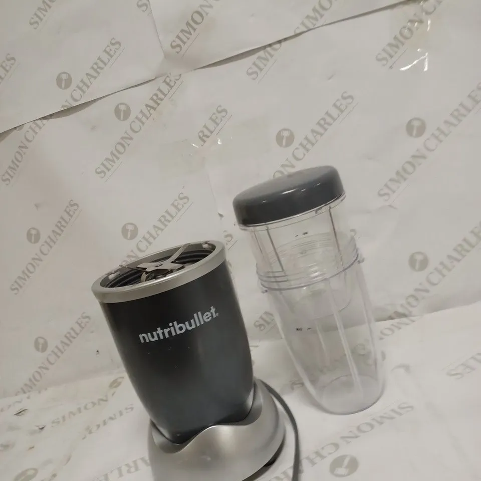 NUTRIBULLET 600 SERIES HIGH SPEED BLENDER