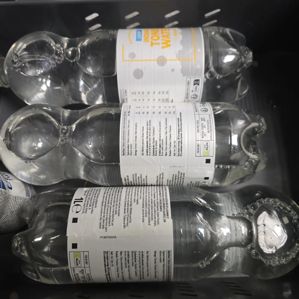 APPROXIMATELY 8 ASSORTED DRINK ITEMS TO INCLUDE - TIZER , FANTA , INDIAN TONIC WATER ETC