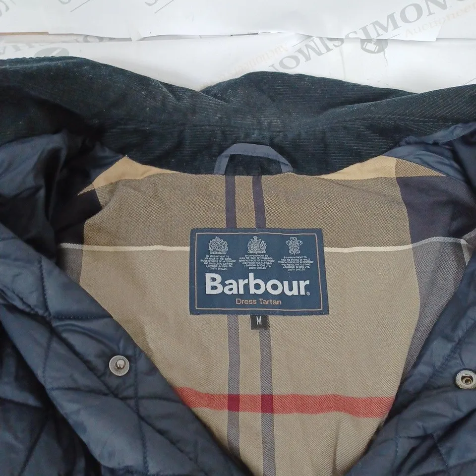 BARBOUR QUILTED BUTTON COAT SIZE M