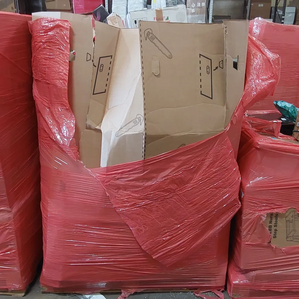 PALLET OF ASSORTED ITEMS INCLUDING: AUDIO TURN TABLE, EV CHARGER, ADJUSTABLE CURTAIN POLES, GARDEN TOOLS, END TABLE ECT