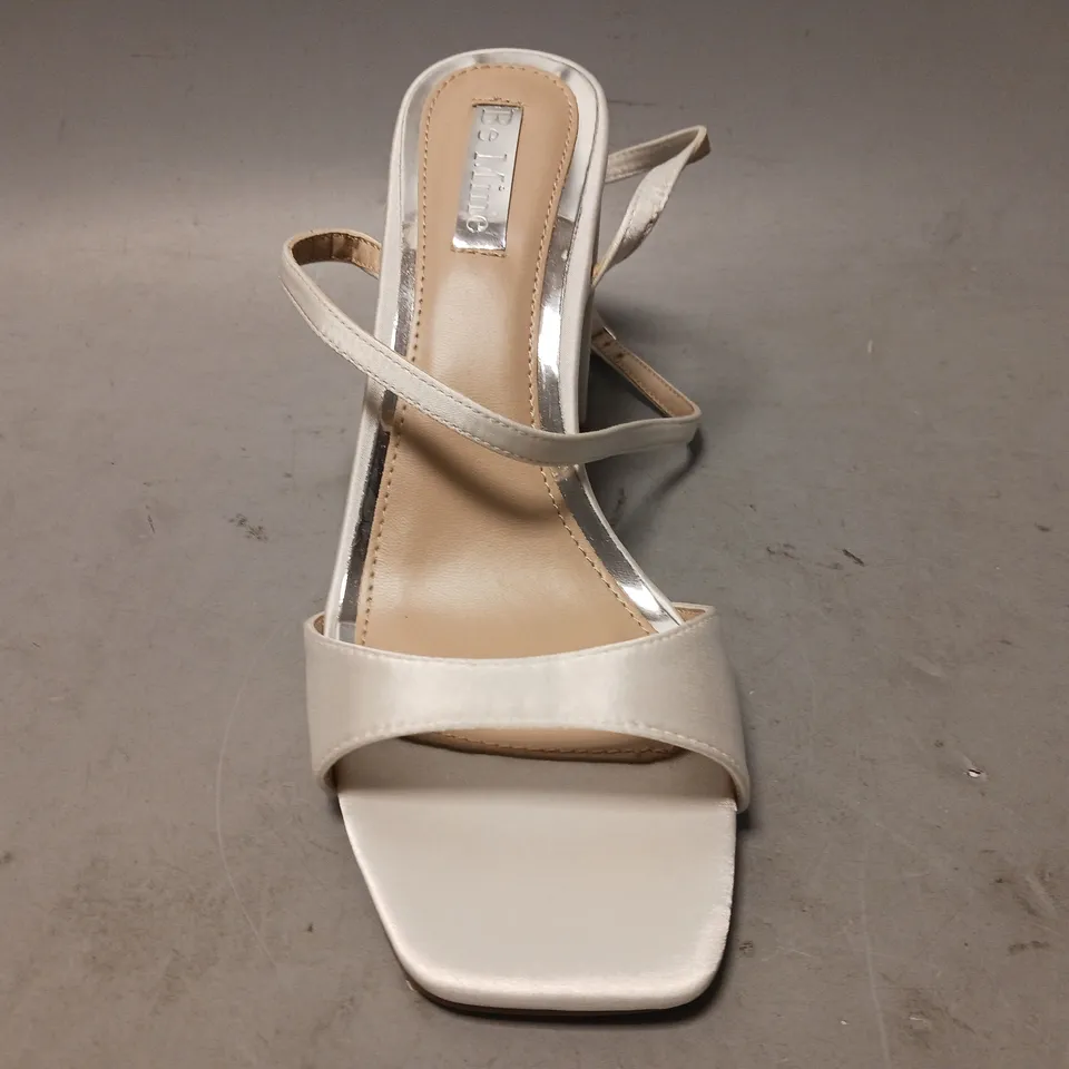 BOXED PAIR OF BE MINE BRIDAL OPEN TOE LOW BLOCK HEEL SANDALS IN IVORY SIZE 7