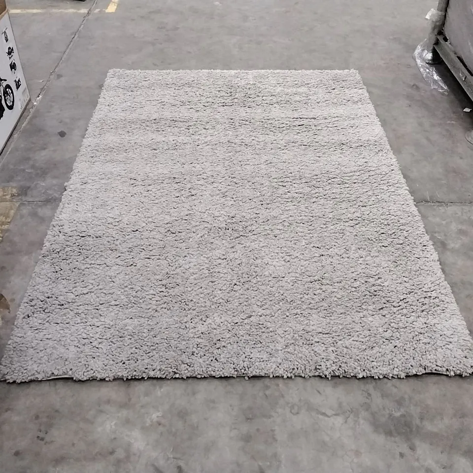QUALITY DESIGNER AREA RUG - APPROXIMATELY 220 x 160cm