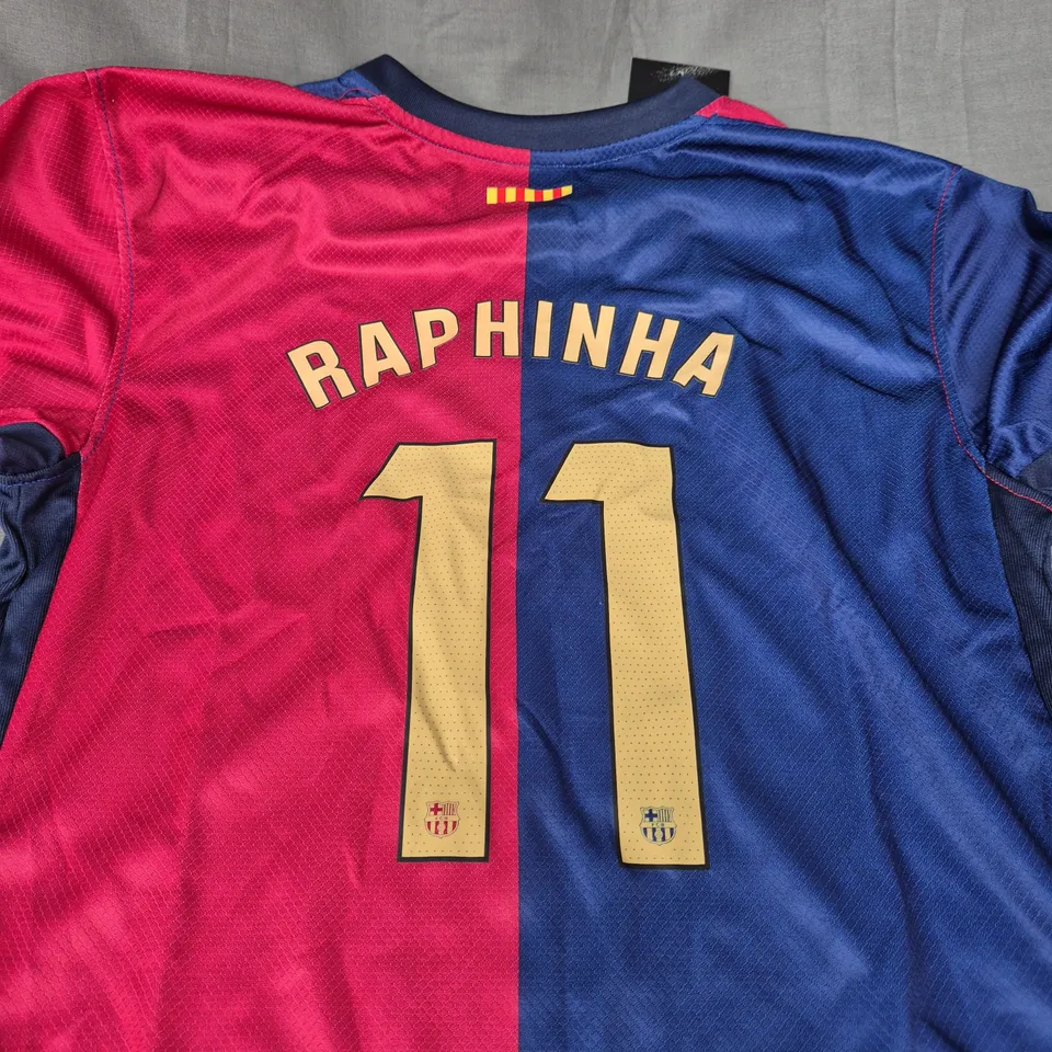 FC BARCELONA HOME JERSEY - RAPHINHA 11 - SIZE 28