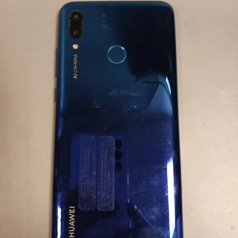 HUAWEI P SMART SMARTPHONE 