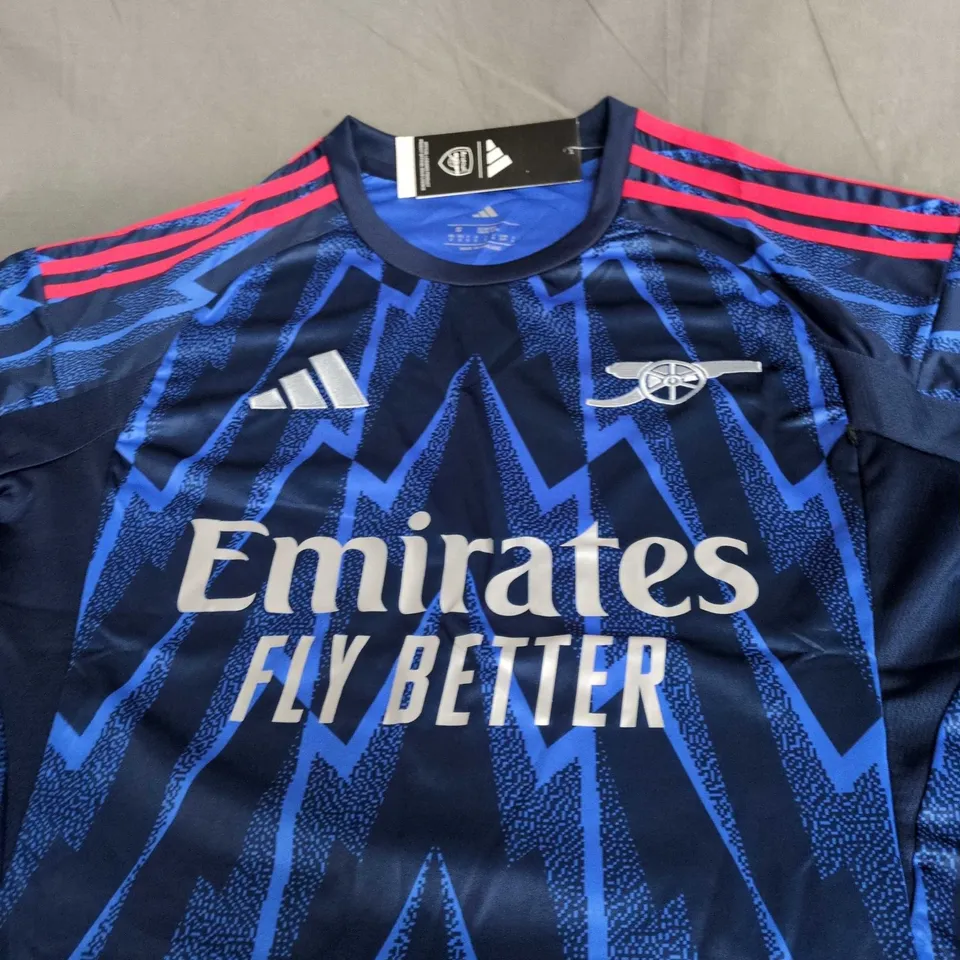 ARSENAL FC AWAY SHIRT - SIZE SMALL