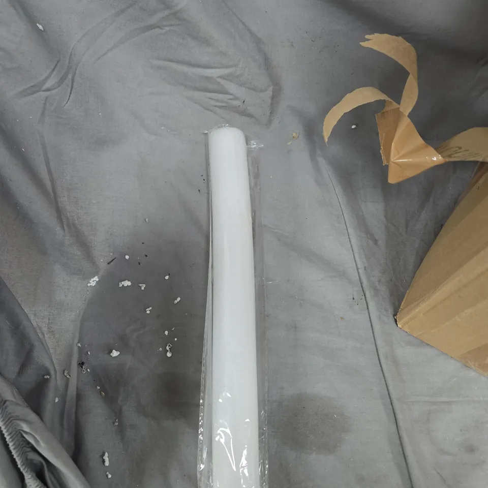 2X BOX OF LIGHT UP STYROFOAM STICKS