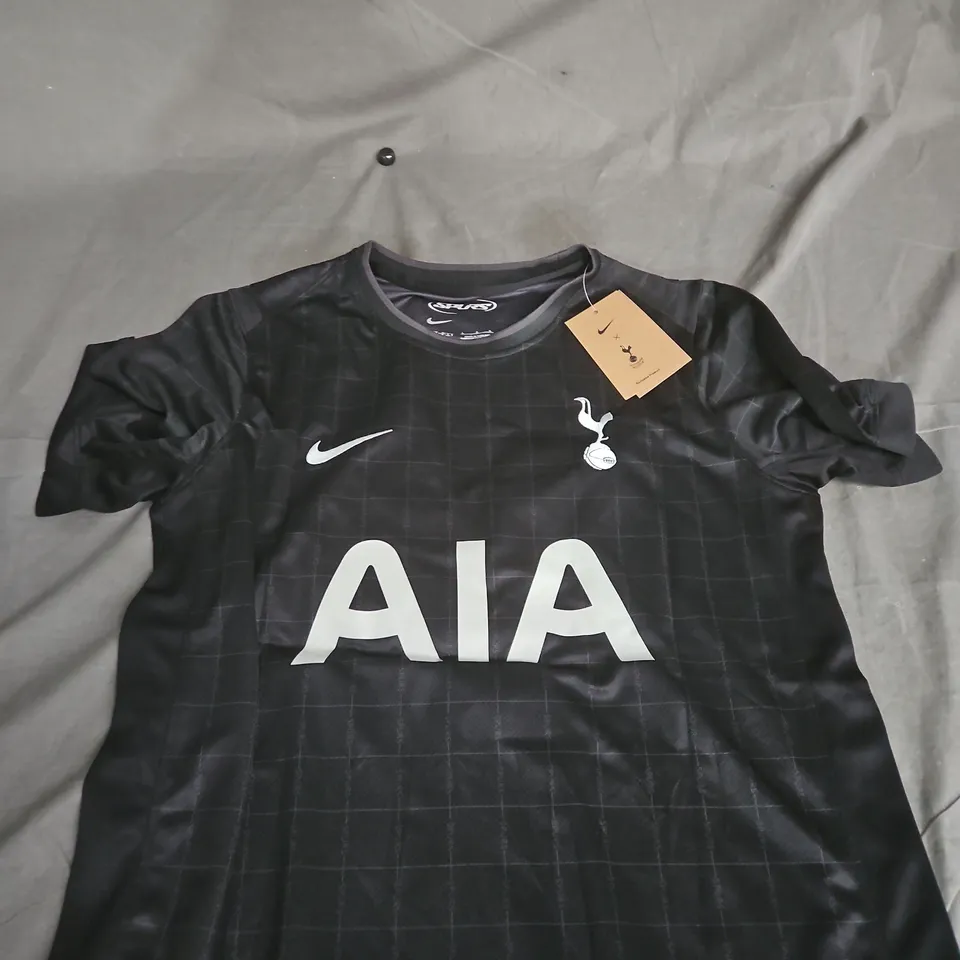 TOTTENHAM HOTSPUR FOOTBALL SHIRT – NIKE – SIZE L – NUMBER 7