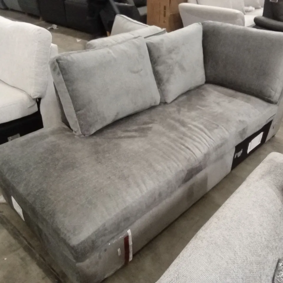 APPROX 6 x ASSORTED DESIGNER INCOMPLETE SOFA PARTS