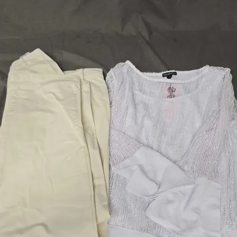APPROXIMATELY 20 ASSORTED WOMENS CLOTHING PRODUCTS IN VARIOUS BRANDS TO INCLUDE DRESSES, TOPS, PANTS ETC