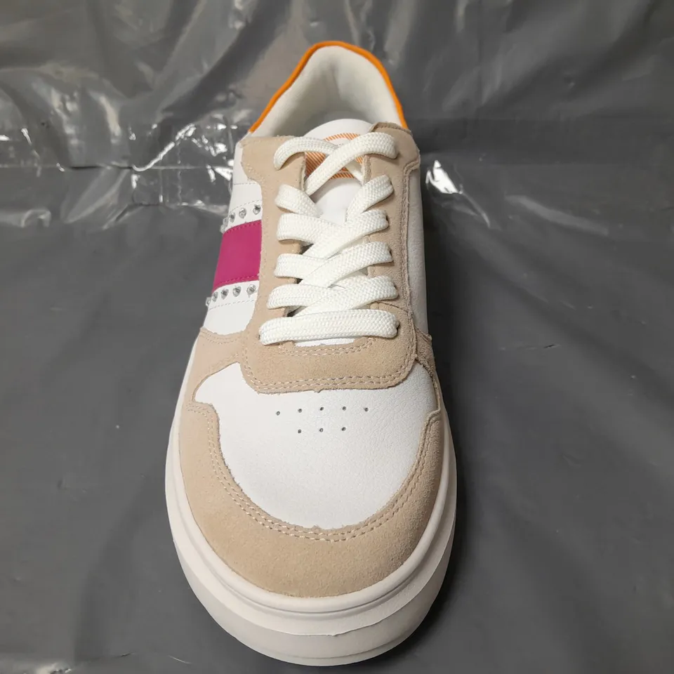 BOXED PAIR OF RIEKER REVOLUTION TRAINERS IN WHITE/PURPLE/SAND/ORANGE W. JEWEL EFFECT EU SIZE 41