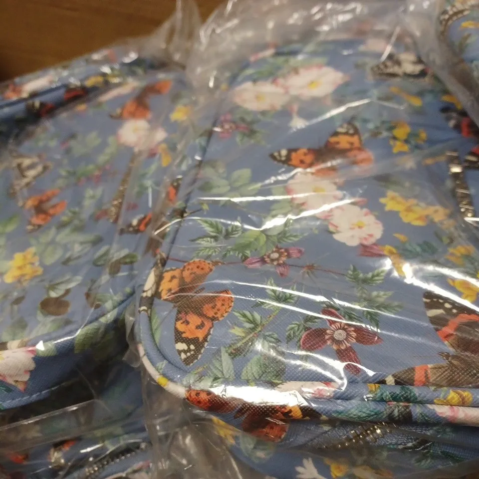 BOX OF APPROX 30 JOANA FULANA BUTTERFLY SPIRIT PREMIUM COLLECTION STORAGE BAGS