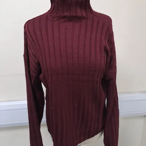 THREADBARE CHUNKY ROLL NECK JUMPER IN DEEP RED SIZE 6