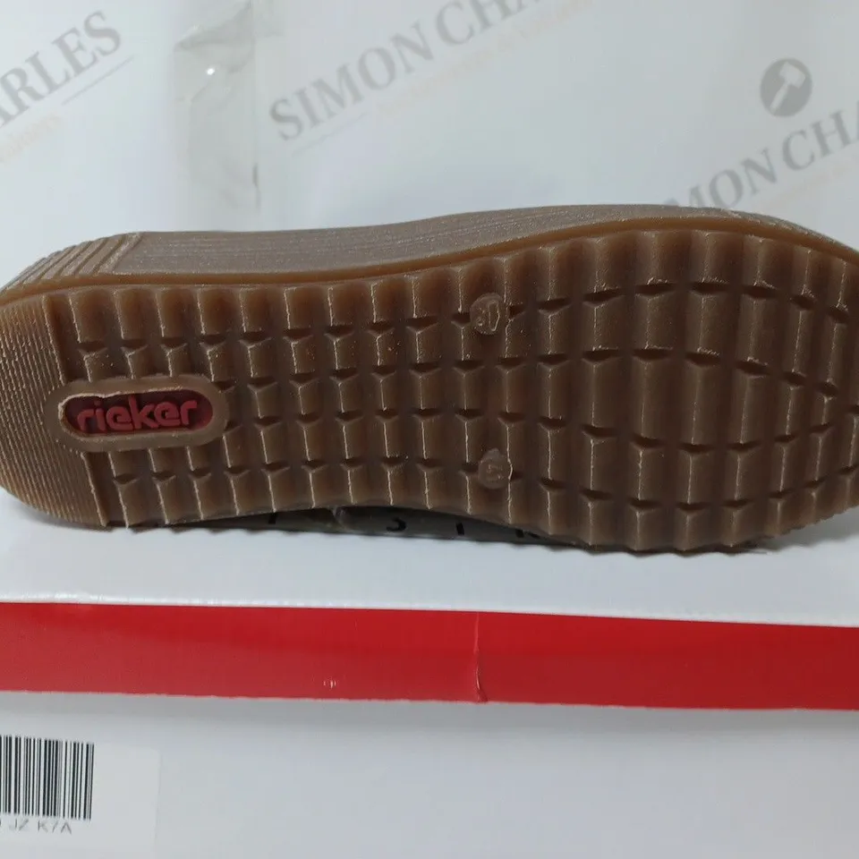 RIEKER HI-TOP TRAINER CUFFED KHAKI SIZE 7.5