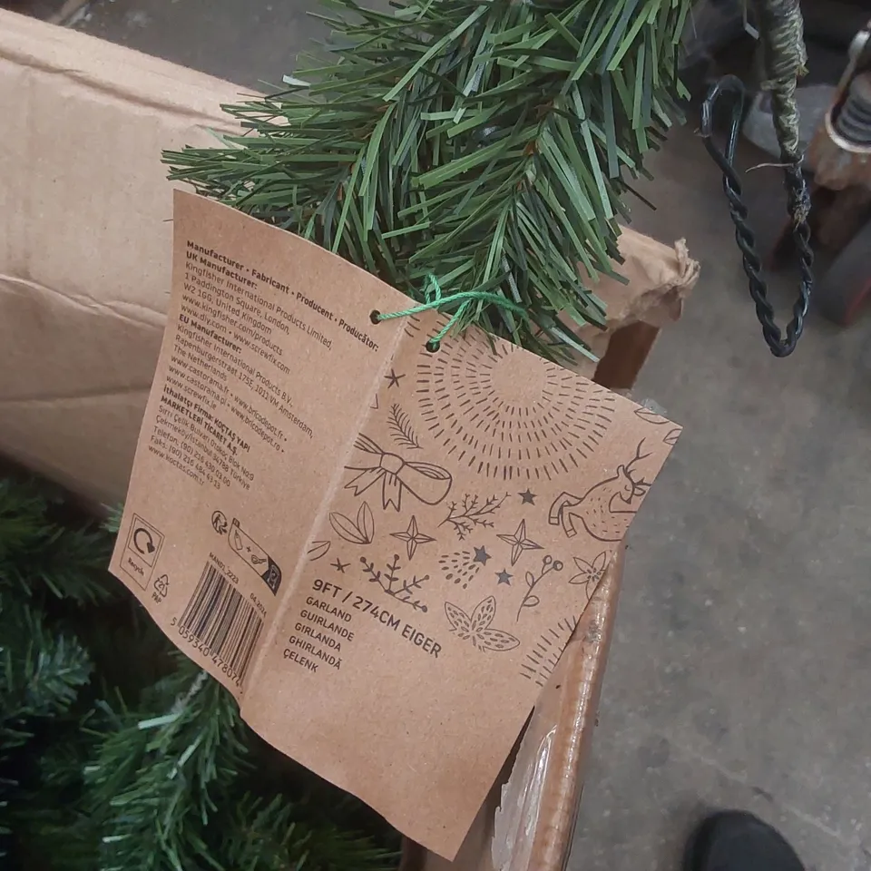 PALLET CONTAINING ASSORTED ITEMS INCLUDING: 9FT EIGER GARLANDS, METAL COAT RACKS, LOG HOLDERS ECT