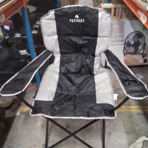 BAGGED VOYAGER CAMPING CHAIR BLACK AND GREY