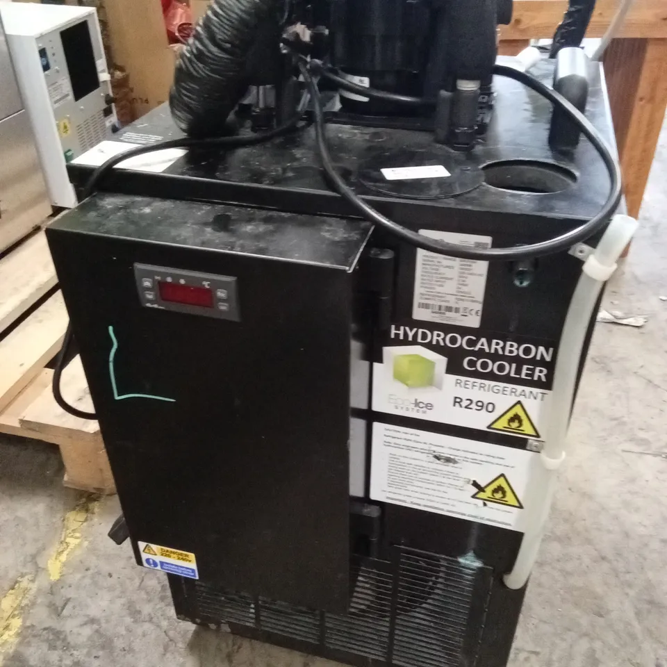 BOOTH BRW18H HIGH PERFORMANCE MIDI REMOTE COOLER