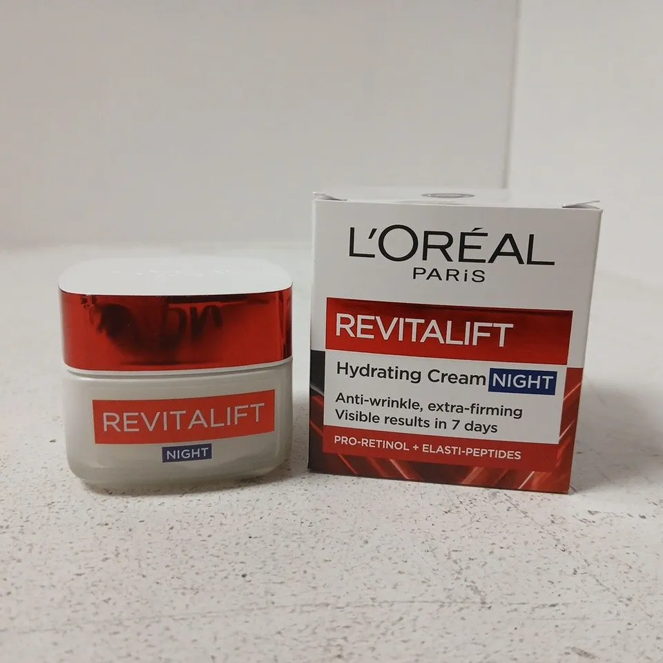 BOXED LOREAL PARIS REVITALIFT HYDRATING CREAM NIGHT (50ML)
