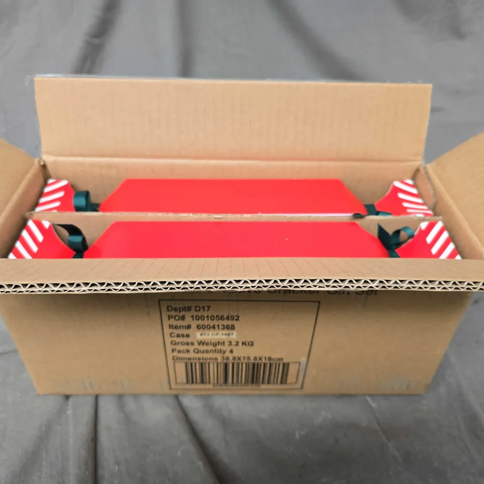 4 X BOXED FESTIVE DRINKS 3 VOTIVE CRACKER SET 