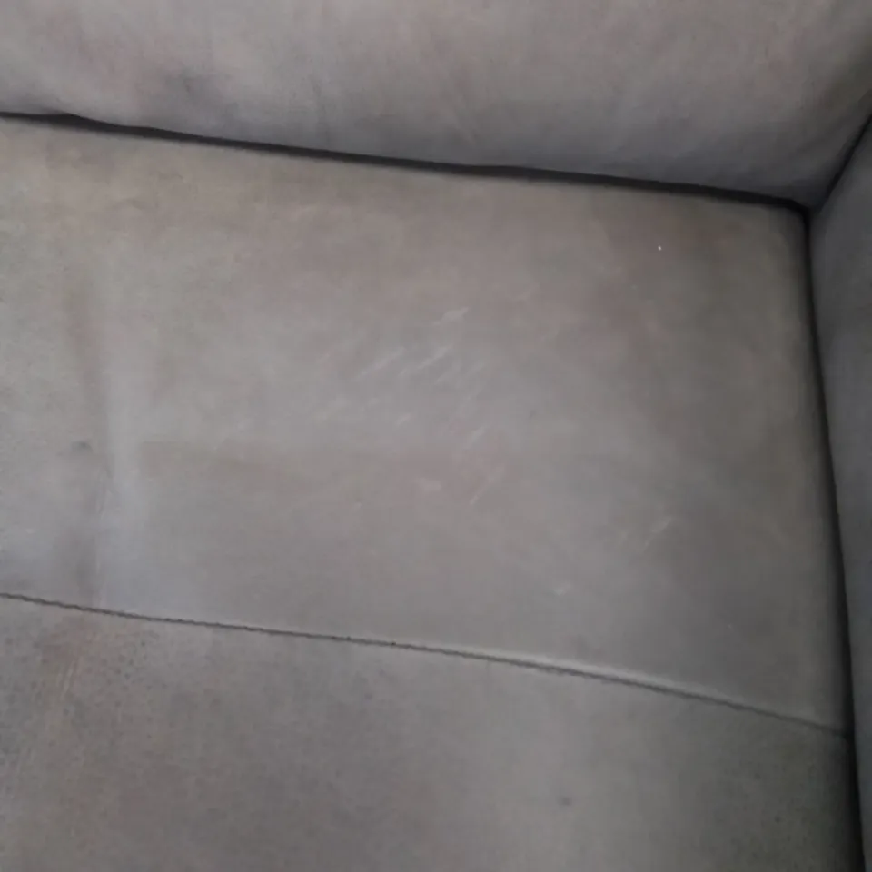 QUALITY ITALIAN DESIGNER LEATHER 2 SEATER RECLINING SOFA IN GREY 