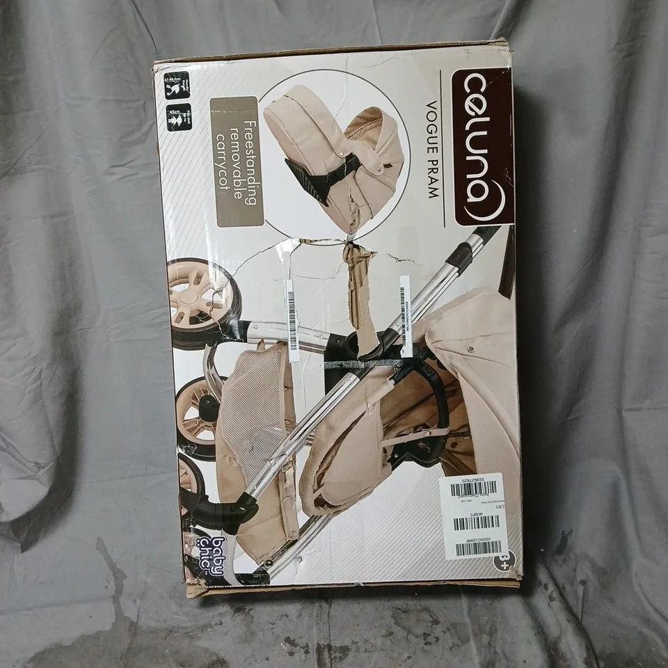 BABY CHIC CELUNA VOGUE DOLLS PRAM AGES 3+