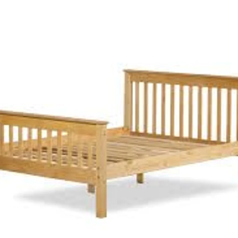 BOXED 4'6" SOMERSET BED - WAXED (2 BOXES)