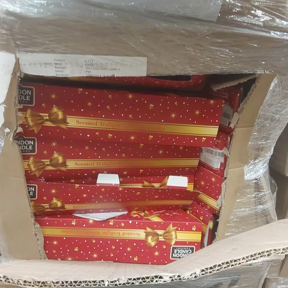PALLET CONTAINING A VERY LARGE QUANTITY OF ASSORTED ITEMS INCLUDING: SCENTED TEALIGHT ADVENT CALENDARS, CHRISTMAS PAPER STORAGE CASES, LUXURY BAUBLES ECT