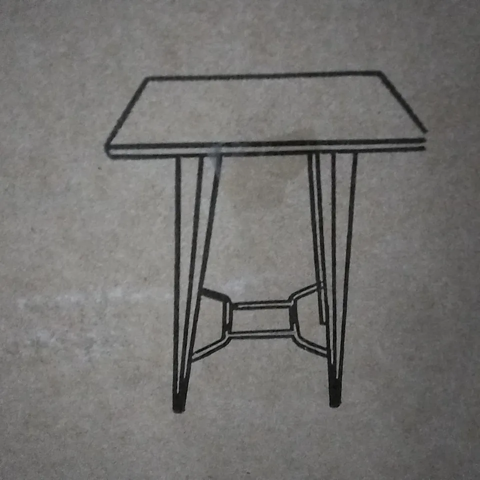BOXED CARSON DINING TABLE