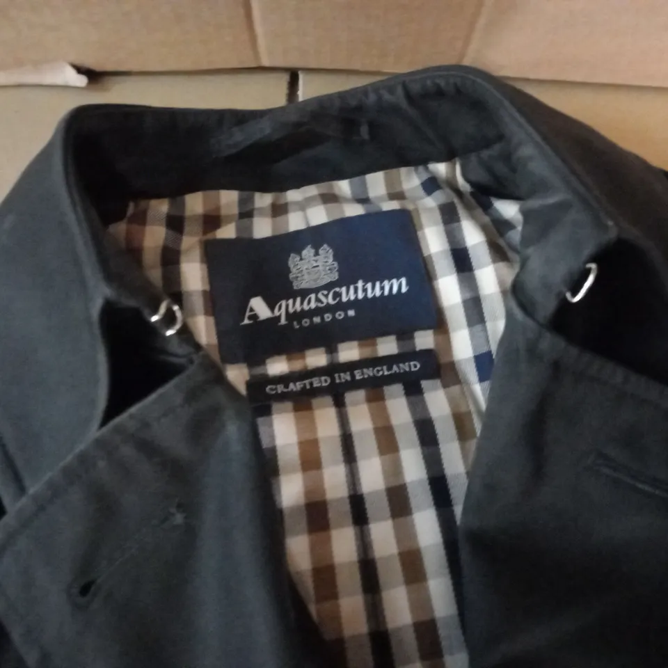 AQUASCUTUM DOUBLE BREASTED BLACK BELTED COAT - SIZE UNSPECIFIED