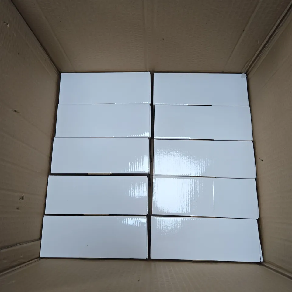BOX OF APPROXIMATELY 10 HOMESMART WOODEN ORGANISERS