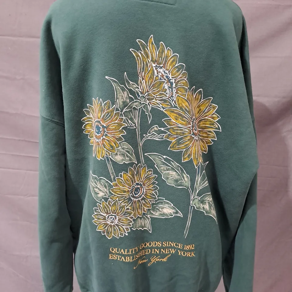 ABERCROMBIE & FITCH LONG SLEEVE JUMPER IN GREEN SIZE LARGE