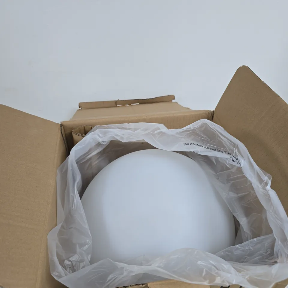 SHAPELIGHTS SPHERE SOLAR GARDEN LIGHT – BOXED BY SOLARCENTRE