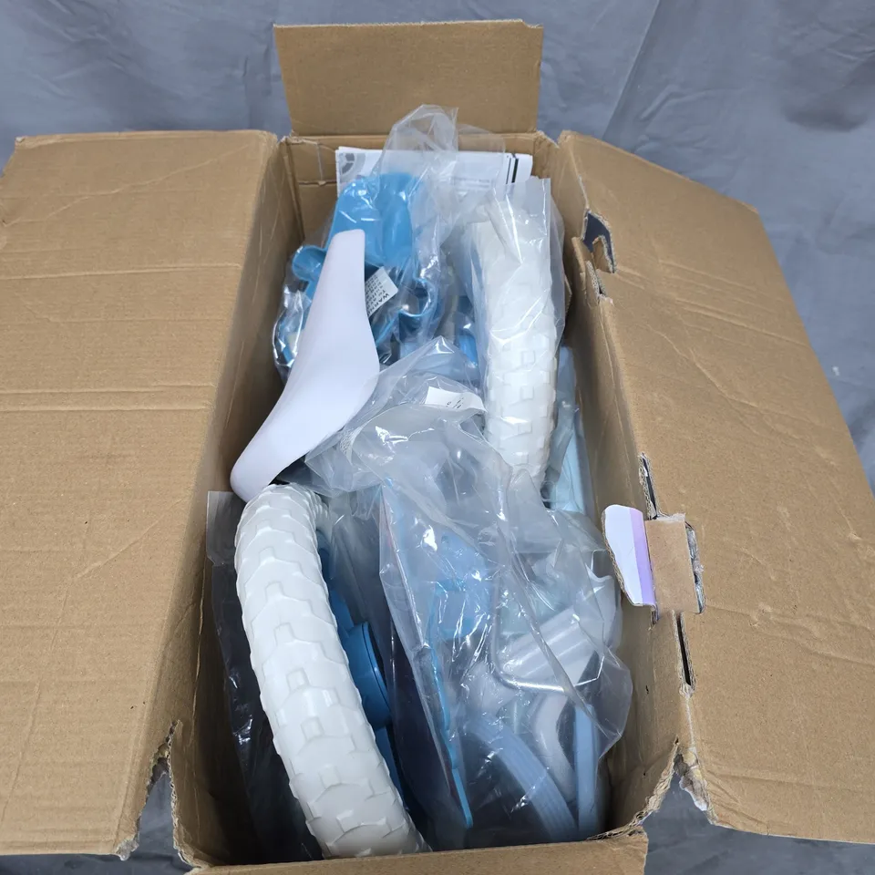 DISNEY FROZEN 2-IN-1 TRAINING BIKE