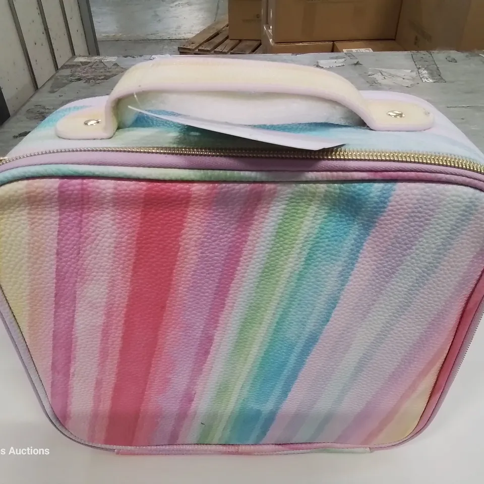 TILI MAKE UP ORGANISER VANITY CASE IN MULTI