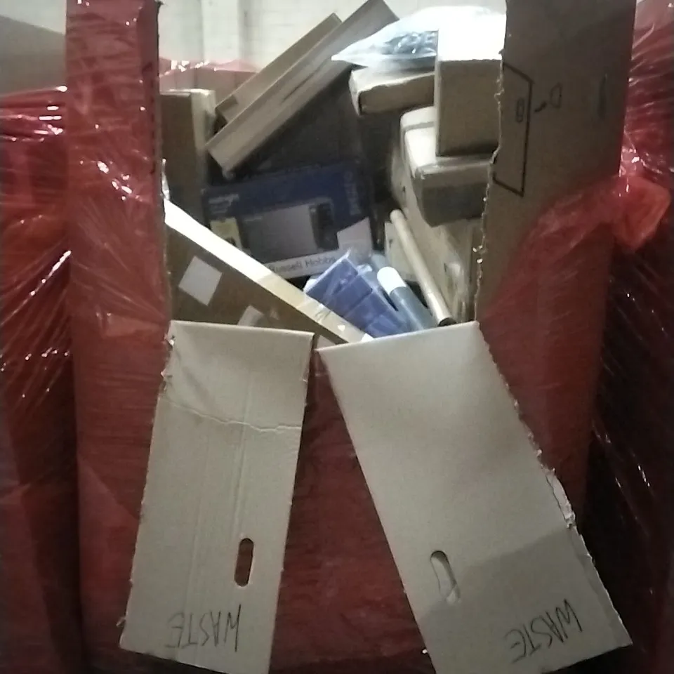 PALLET OF HOUSEHOLD ITEMS TO INCLUDE CHRISTMAS TREE,COOKER HOOD,WALKING VIBRATION PAD,PROJECTION SCREEN AND OTHER ASSORTED ITEMS...