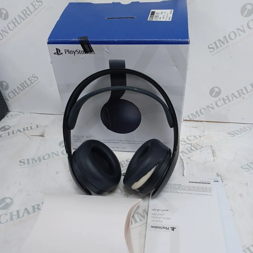 BOXED PLAY STATION PULSE 3D WIRELESS HEADSET
