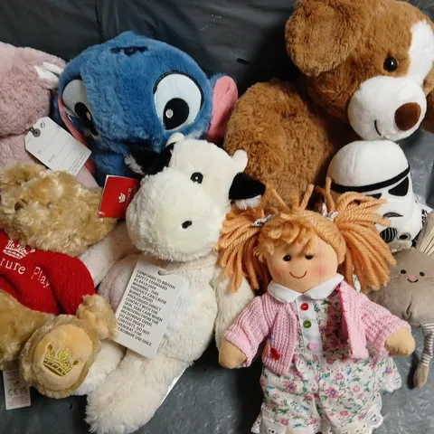 LOT OF 8 ASSORTED PLUSHIES