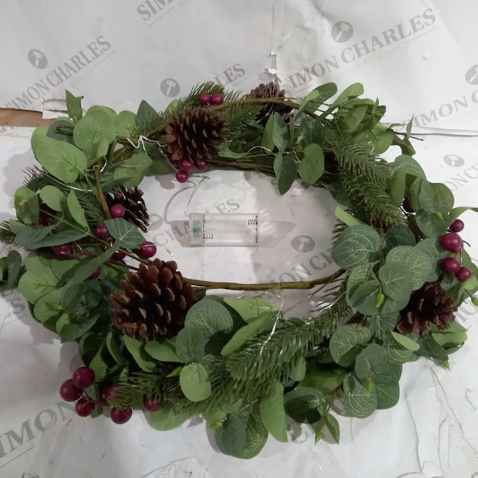 SARA DAVIES EUCALYPTUS AND BERRY PRE LIT GARLAND 