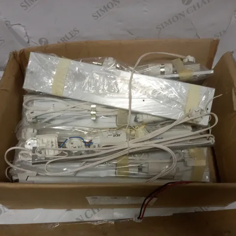 BOX TO CONTAIN APPROX. 12 MIXED LIGHTING PARTS AND ELEMENTS