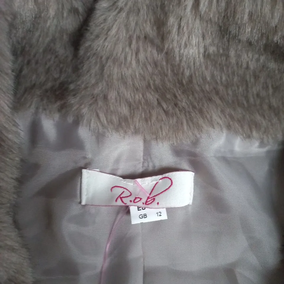 MINDY FAUX FUR COAT – BROWN, EU 38 (UK 12)