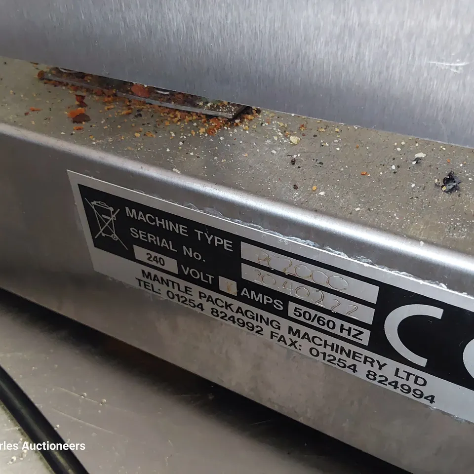 MANTLE PIZZA TOPPER C2000