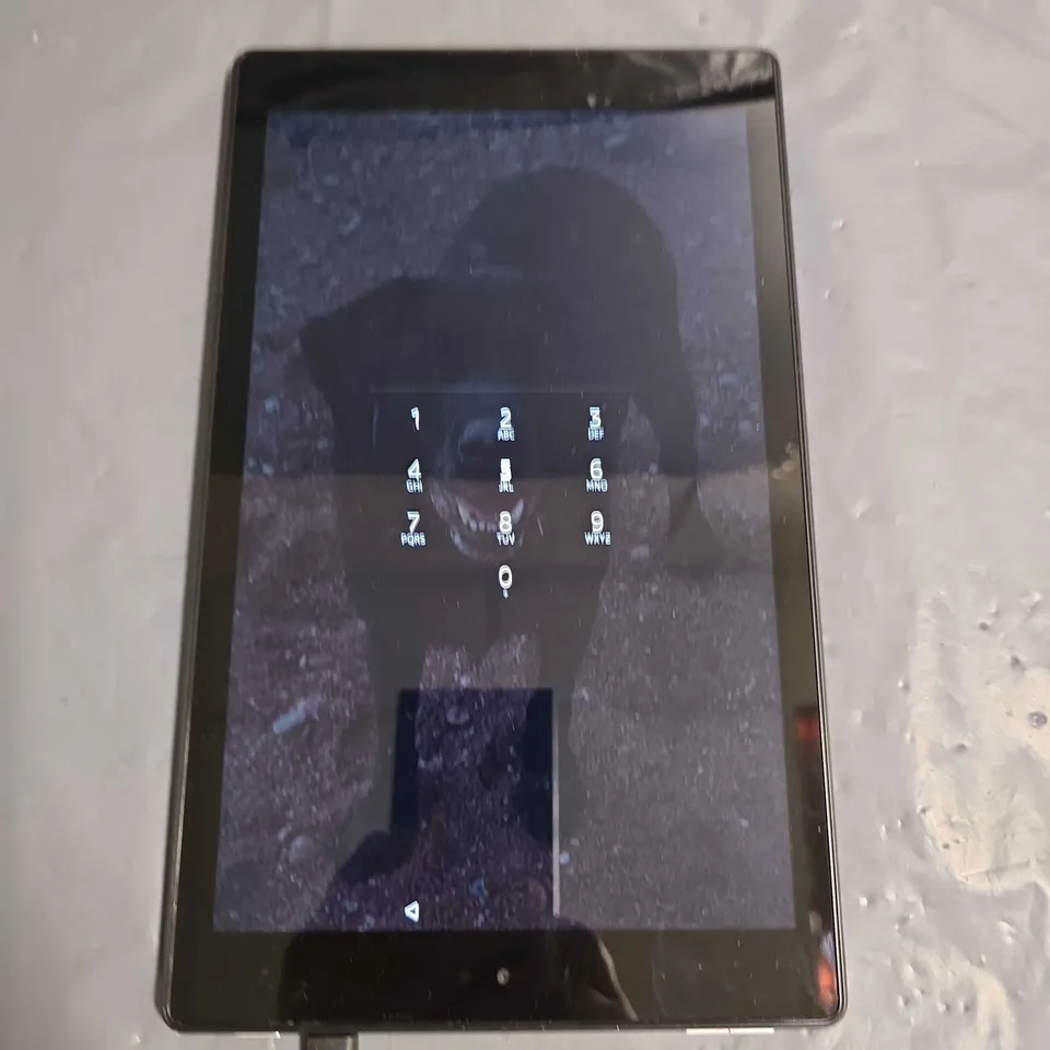 UNBOXED AMAZON FIRE TABLET - SL056ZE