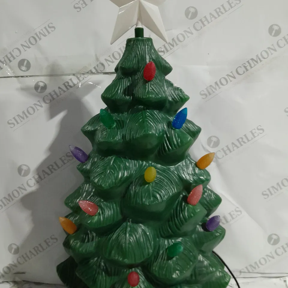 BOXED MR CHRISTMAS INDOOR OUTDOOR MOLDED CHRISTMAS TREE